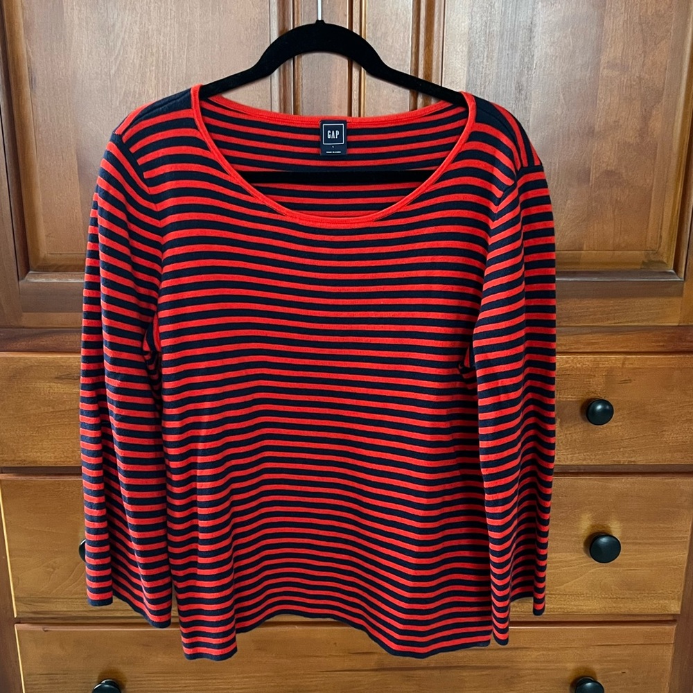 Like new! Gap sweater